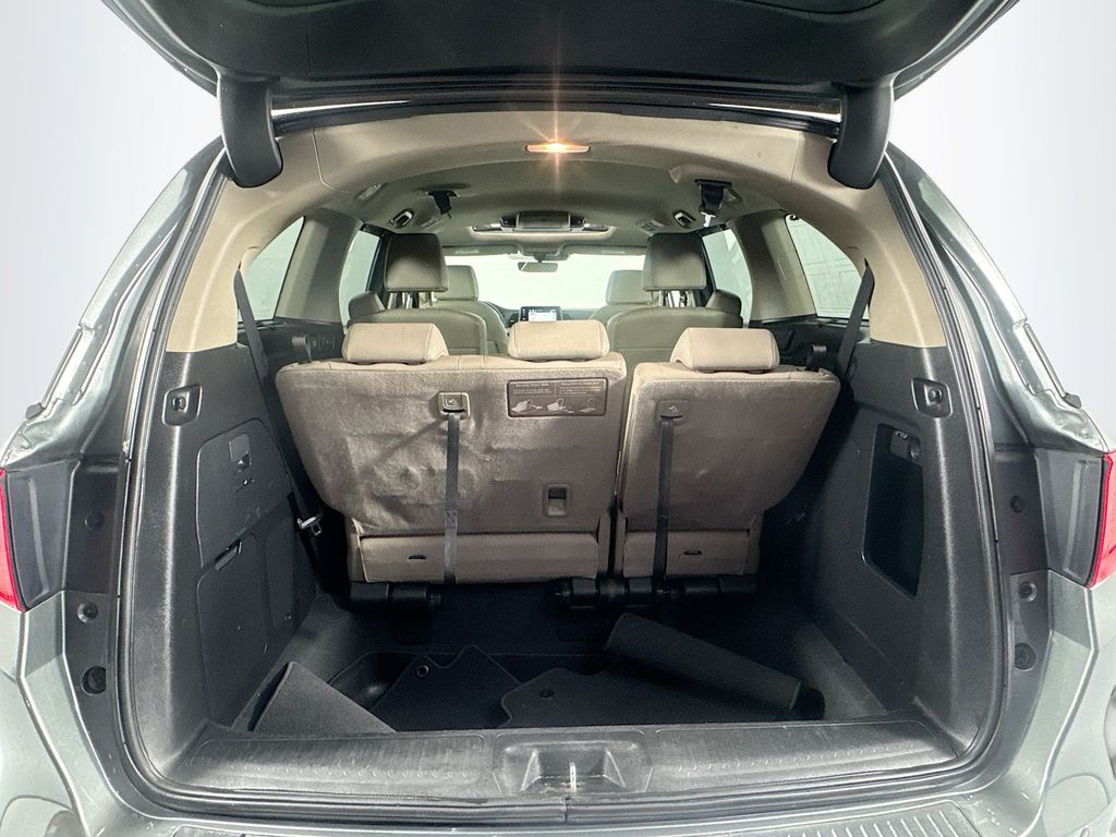 Used Car 2019 Honda Odyssey  Touring For Sale Under $30,000 In Austin, Texas