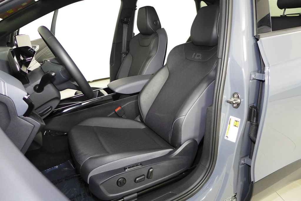 Thumbnail: 2023 Volkswagen ID.4 - 22