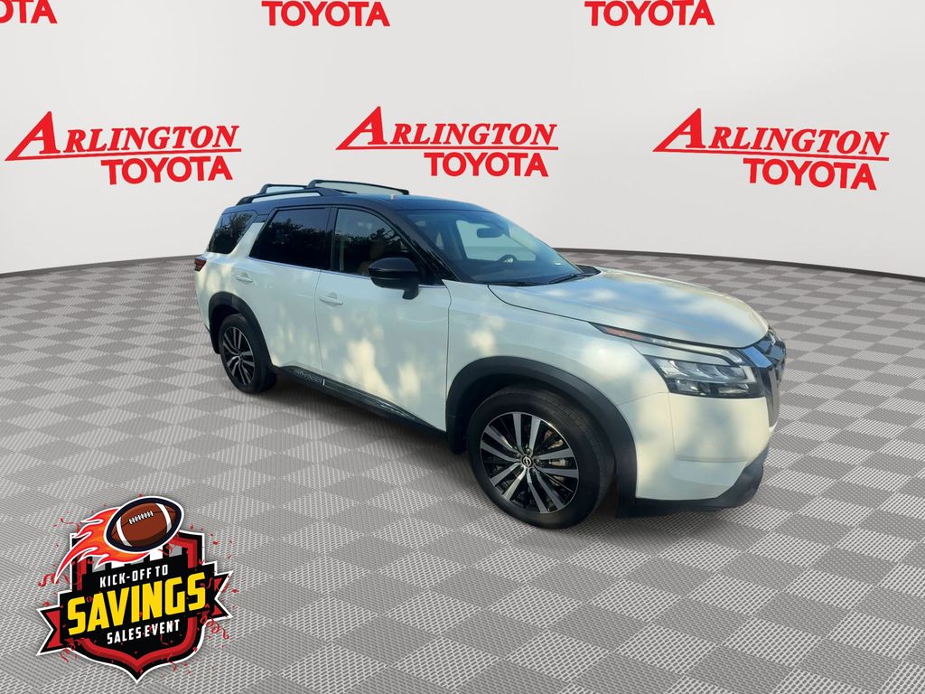 Used 2024 Nissan Pathfinder SUV