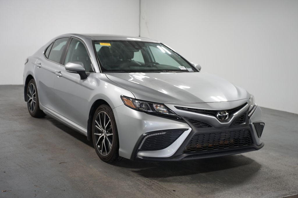Thumbnail: 2023 Toyota Camry - 3