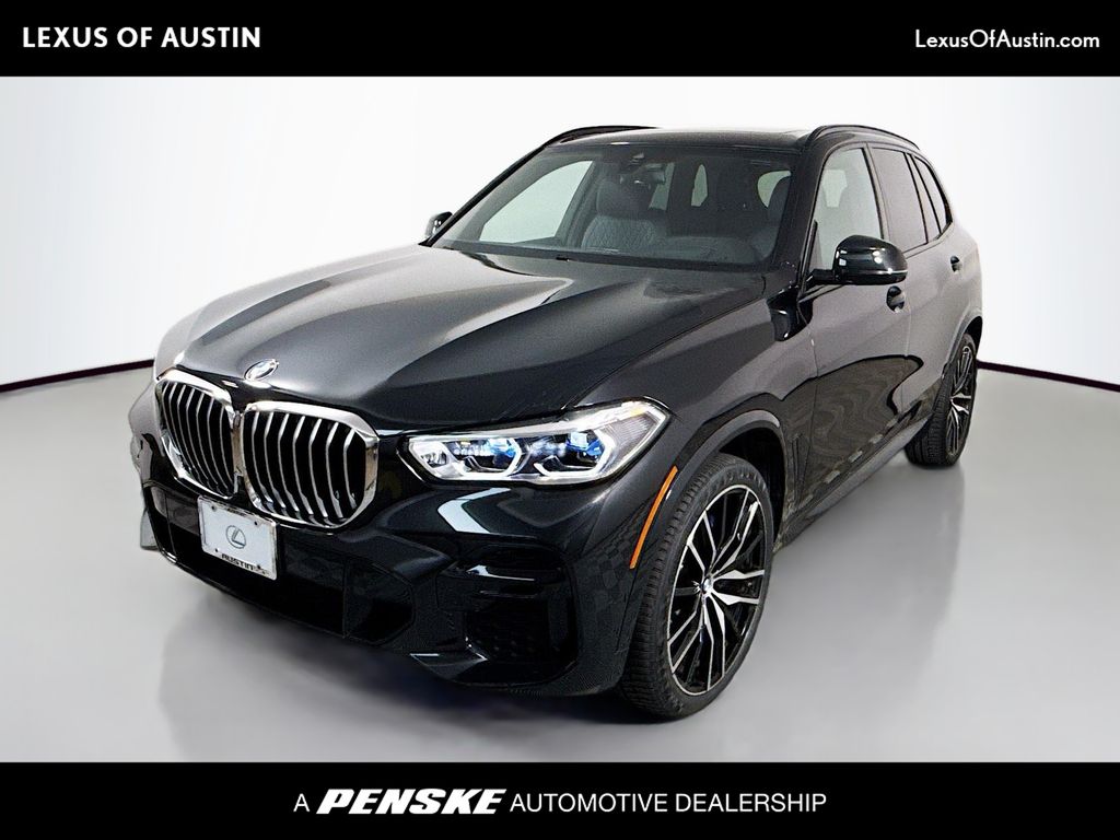 Thumbnail: 2022 BMW X5 - 1