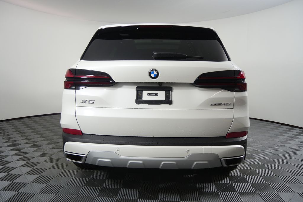 Thumbnail: 2026 BMW X5 - 4