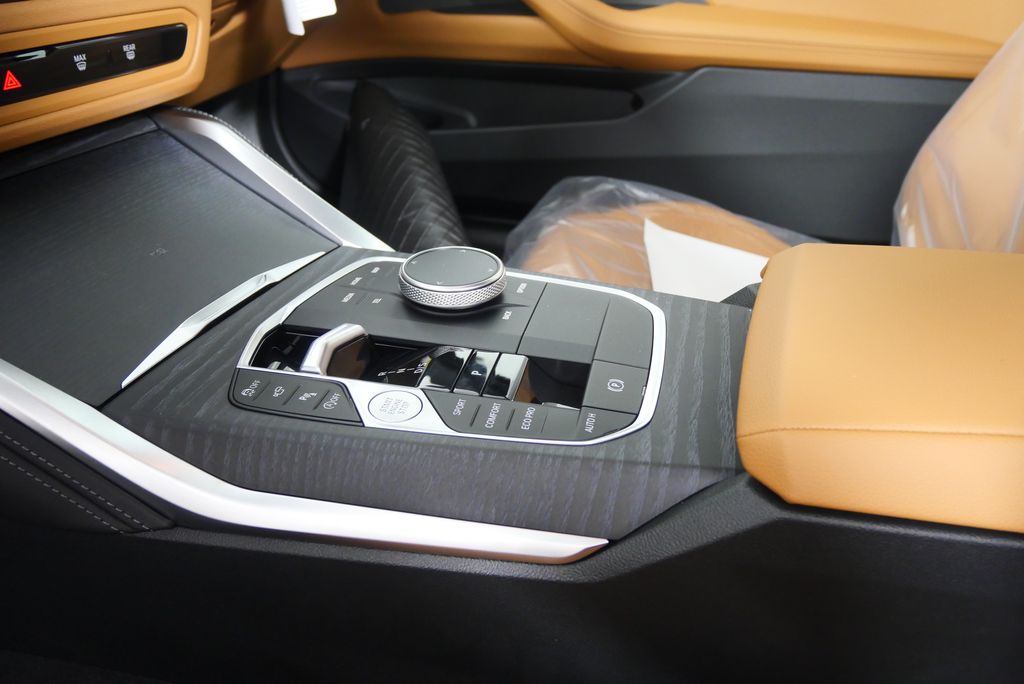 Thumbnail: 2026 BMW 4 Series - 16