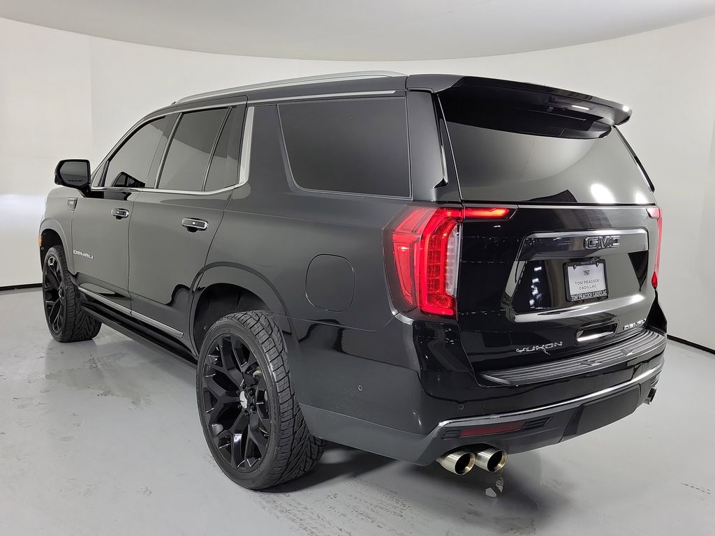 2023 GMC Yukon Denali Ultimate Black at Genesis of Spring