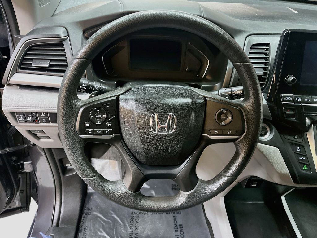 Used 2023 Gray Honda EX image 11