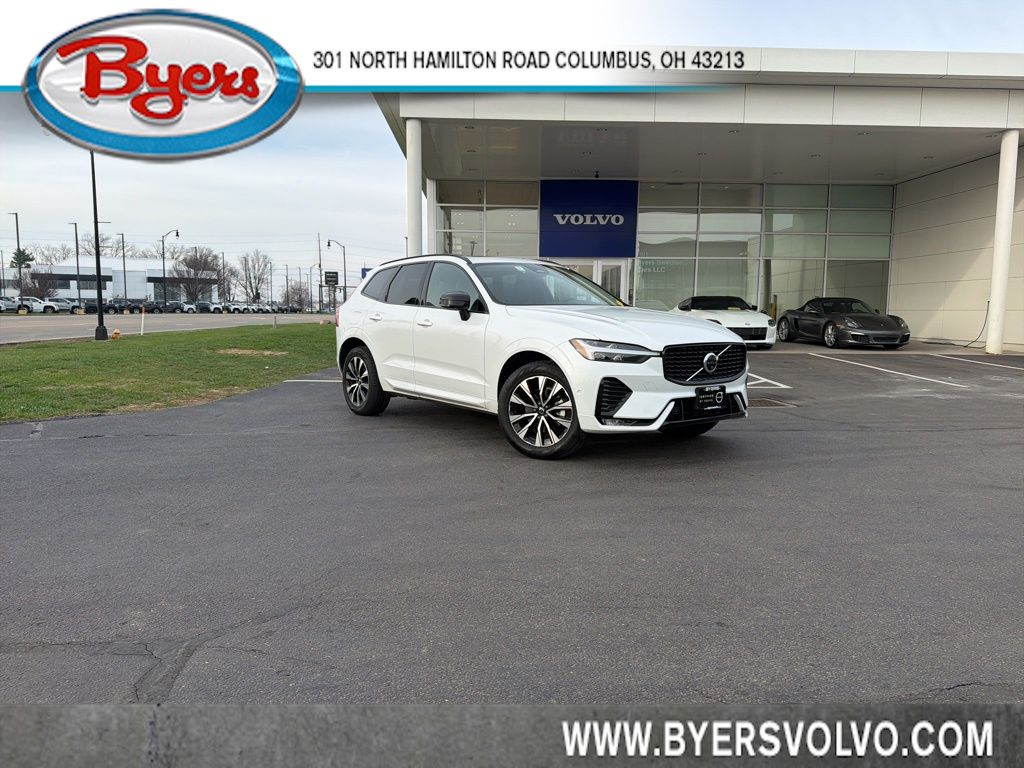 2025 Volvo XC60 B5 Plus Dark Theme AWD