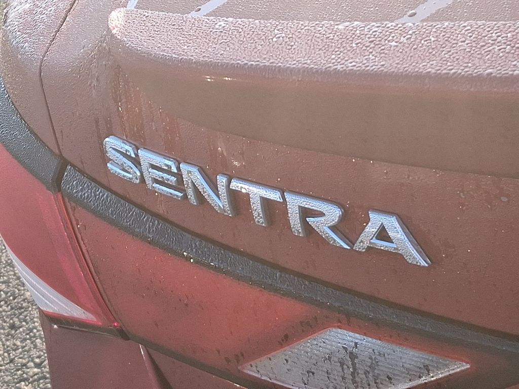 2021 Nissan Sentra SV 28