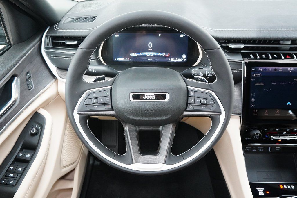 New Car 2025 Jeep Grand Cherokee L  Limited For Sale Under $50,000 In Weatherford, Texas