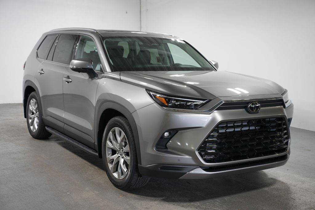 Thumbnail: 2025 Toyota Grand Highlander - 3