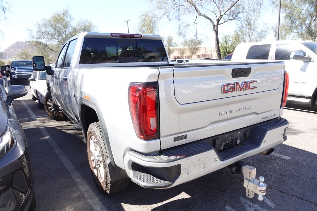 2023 GMC Sierra 4WD Crew Cab Standard Box Denali's photo
