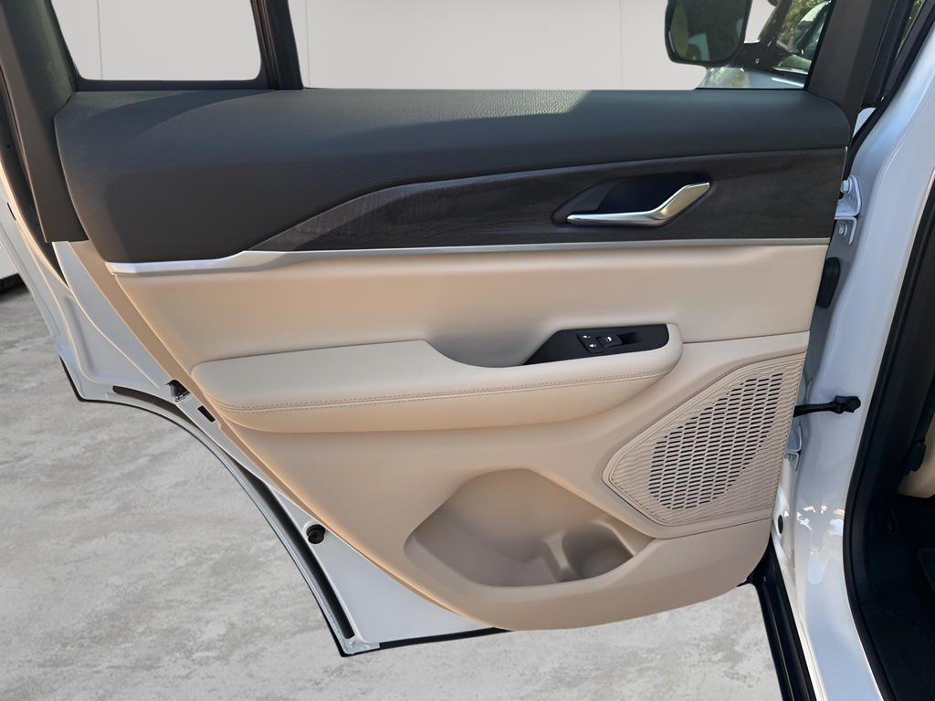 New Car 2025 Jeep Grand Cherokee  Limited For Sale Under $50,000 In Austin, Texas