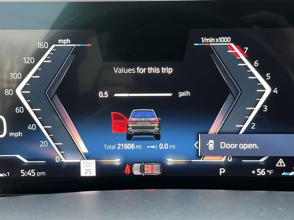 Thumbnail: 2023 BMW X7 - 15