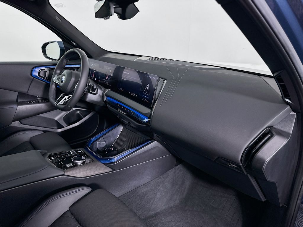 Thumbnail: 2025 BMW X3 - 28