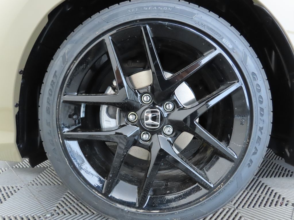 2025 Honda Civic Sport 31