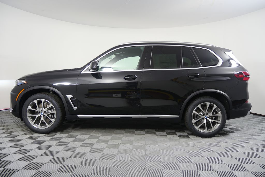 Thumbnail: 2026 BMW X5 - 6