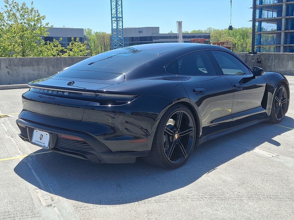 2020 Porsche Taycan Turbo 8