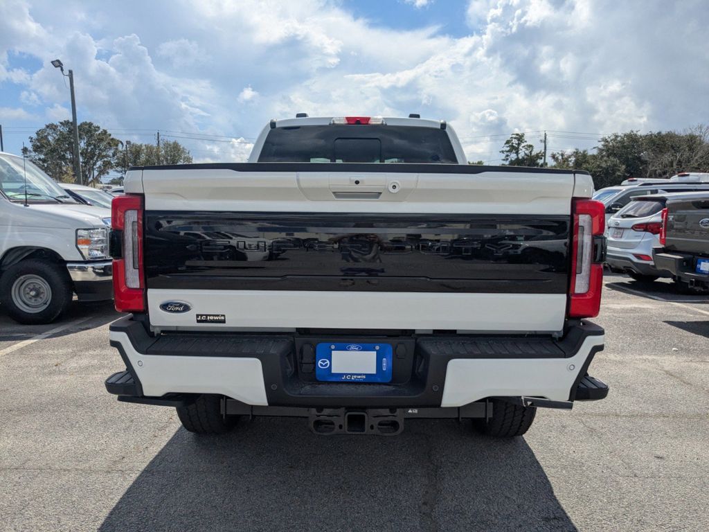 2026 Ford Super Duty F-250 SRW Platinum