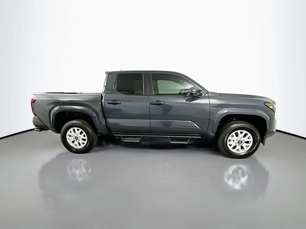 Thumbnail: 2025 Toyota Tacoma - 4