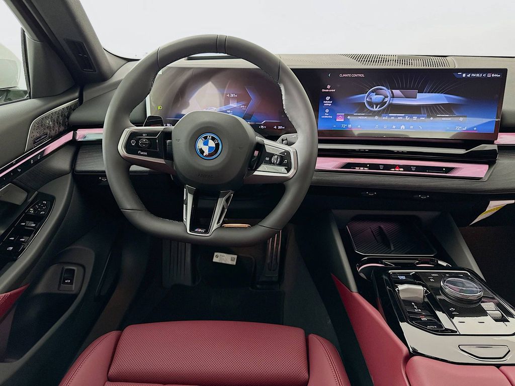 Thumbnail: 2026 BMW i5 - 19