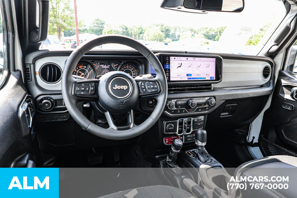 2025 Jeep Wrangler #26