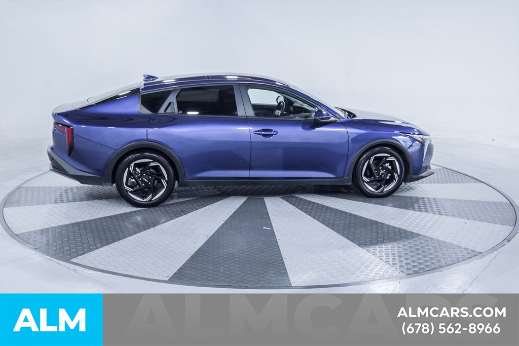 Used 2025 Blue Kia EX image 11