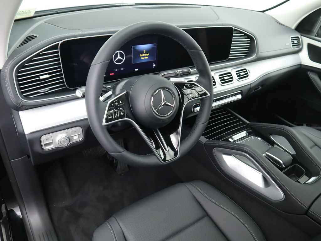 Thumbnail: 2026 Mercedes-Benz GLE - 10