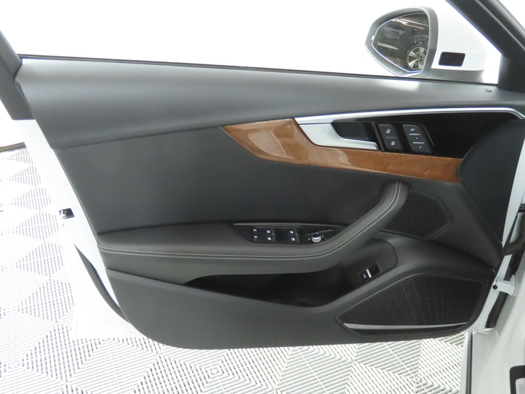 Thumbnail: 2023 Audi A4 - 29