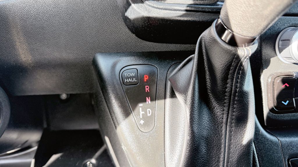 Used 2025 Ram ProMaster 2500 High Roof 3D Cargo Van