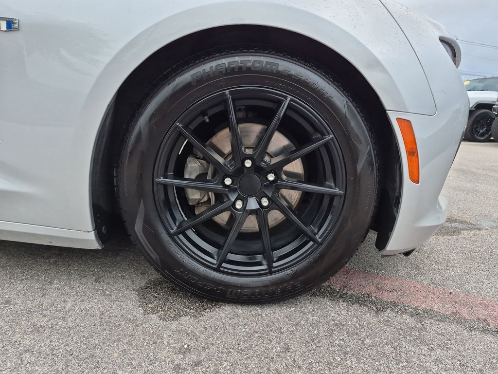 Used Car 2018 Chevrolet Camaro  1lt For Sale Under $15,000 In Austin, Texas
