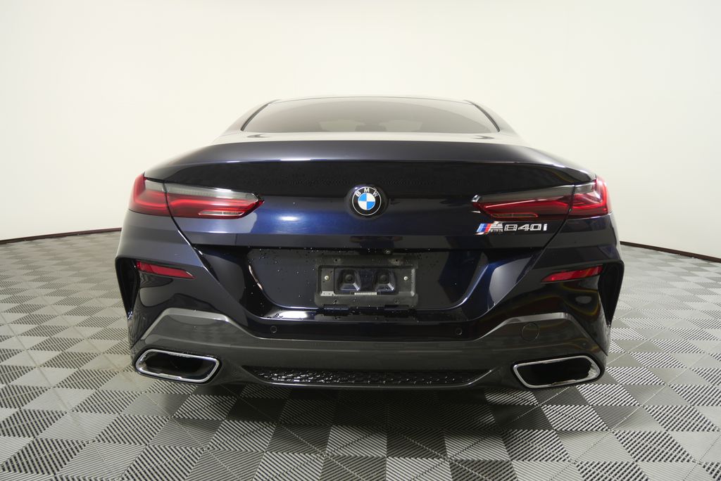 Thumbnail: 2022 BMW 8 Series - 4