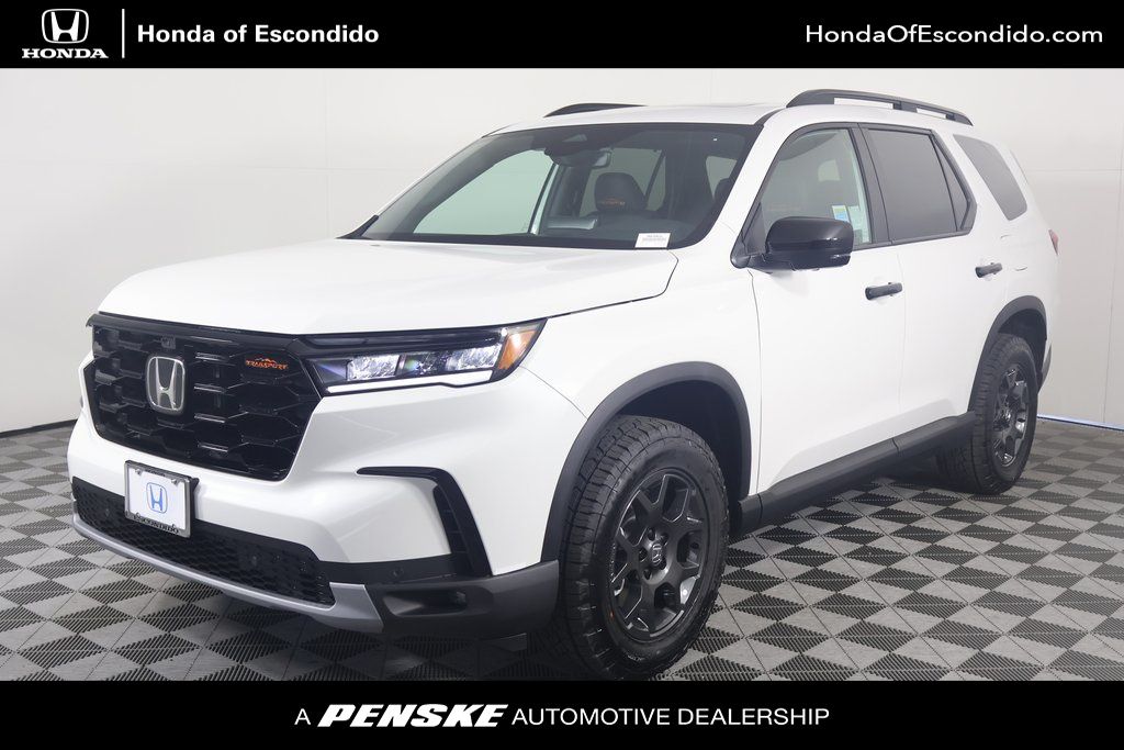 2025 Honda Pilot TrailSport -
                Escondido, CA