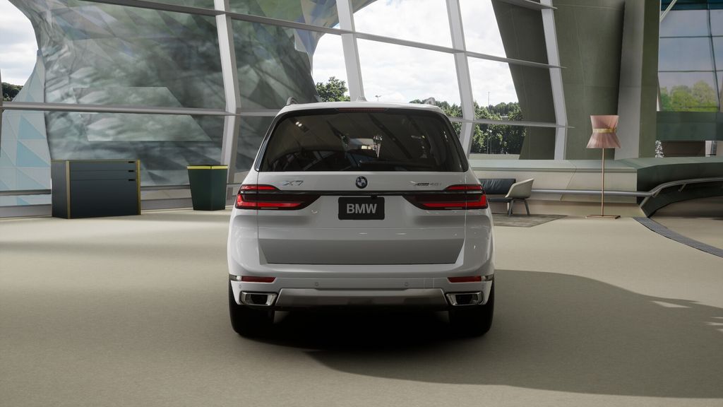 Thumbnail: 2026 BMW X7 - 31