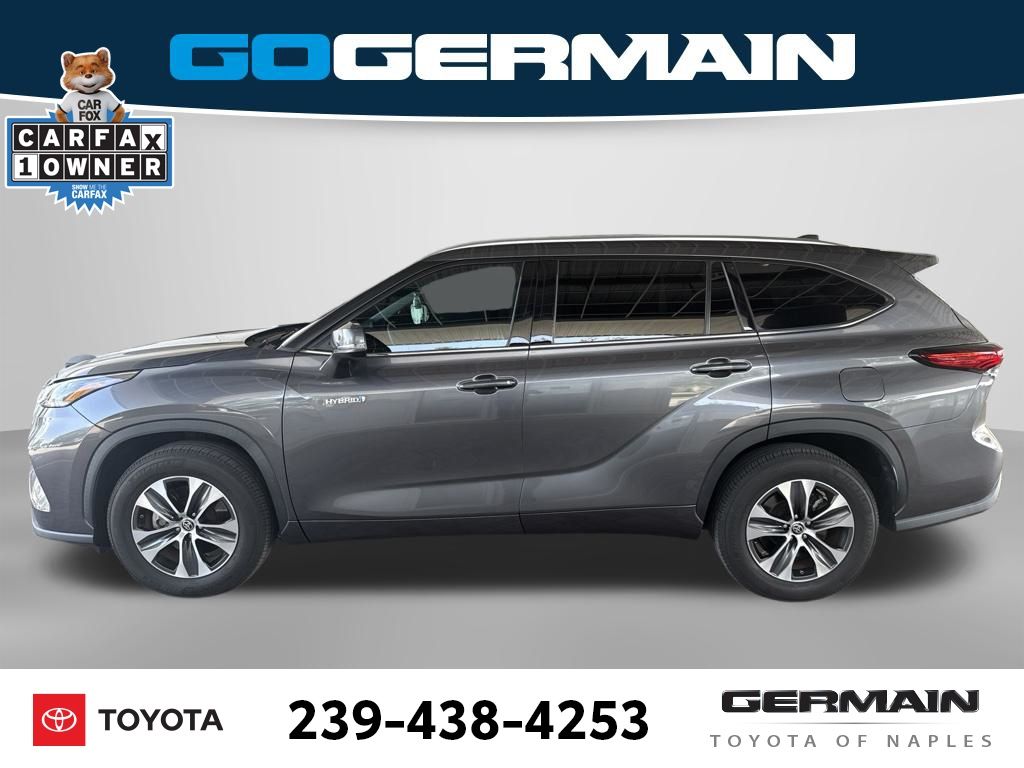 Used 2021 Gray Toyota XLE image 2