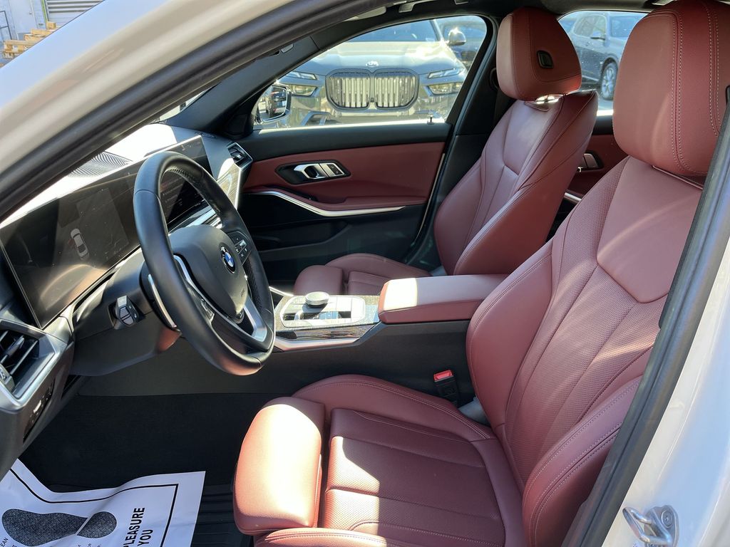 Thumbnail: 2023 BMW 3 Series - 11