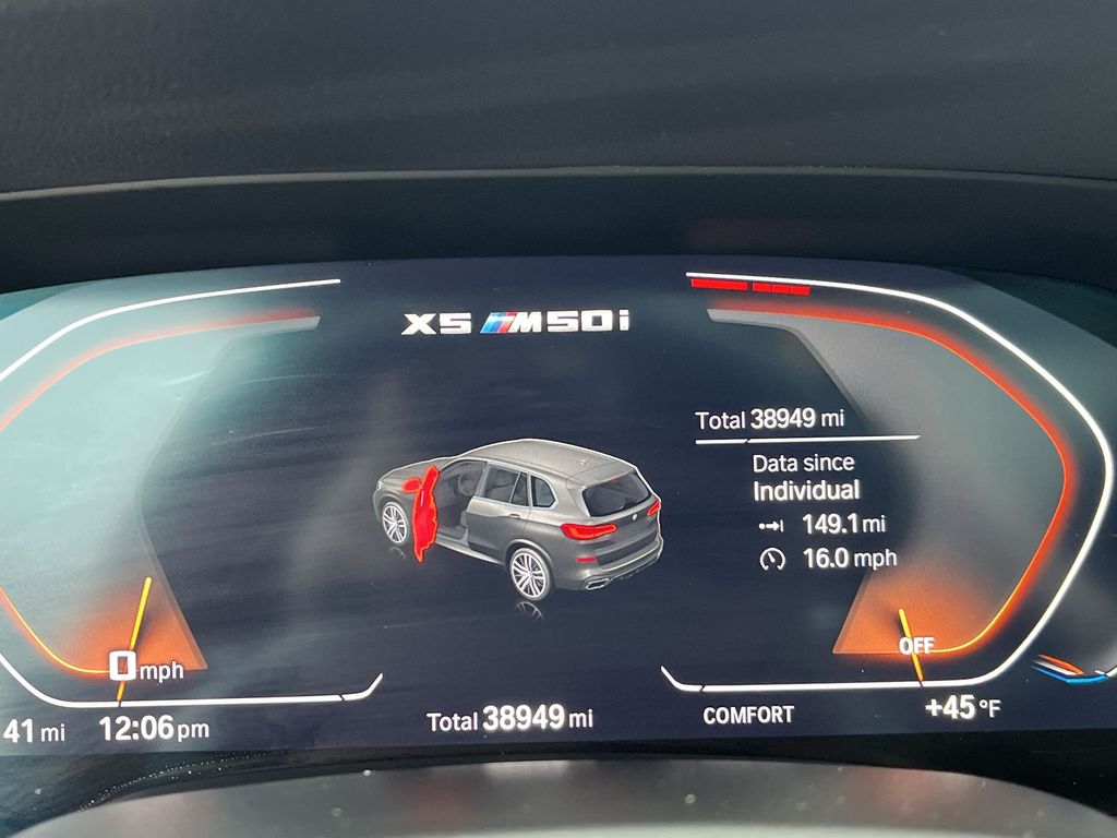 Thumbnail: 2023 BMW X5 - 15
