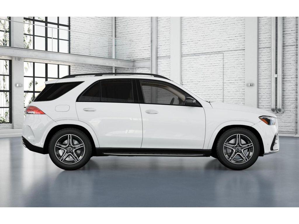 Thumbnail: 2026 Mercedes-Benz GLE - 2