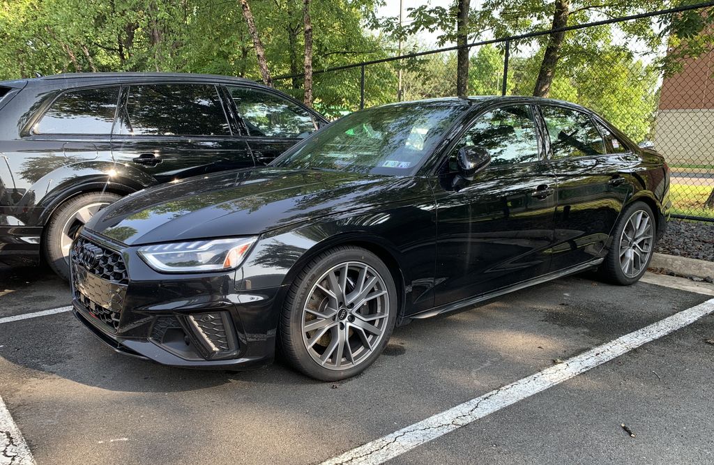 Thumbnail: 2023 Audi S4 - 3