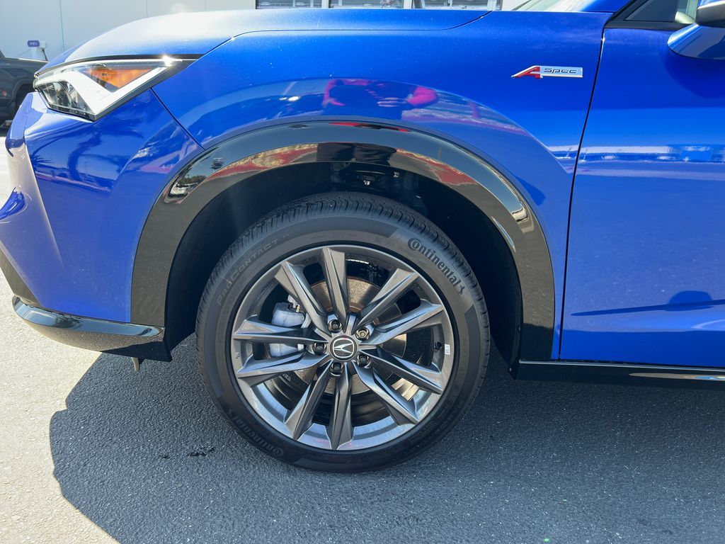 Thumbnail: 2025 Acura ADX - 5