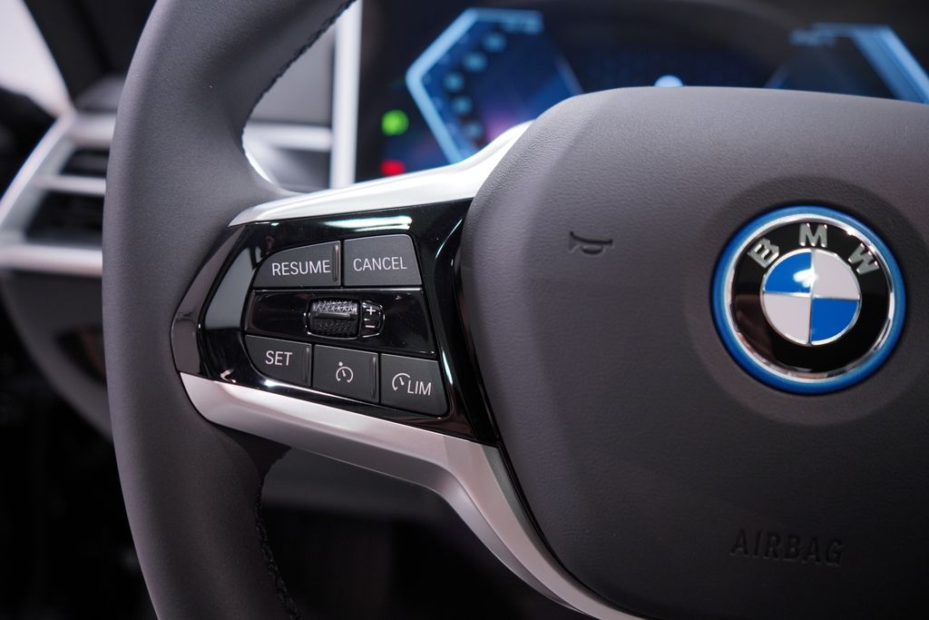 2025 BMW i4 eDrive40 20