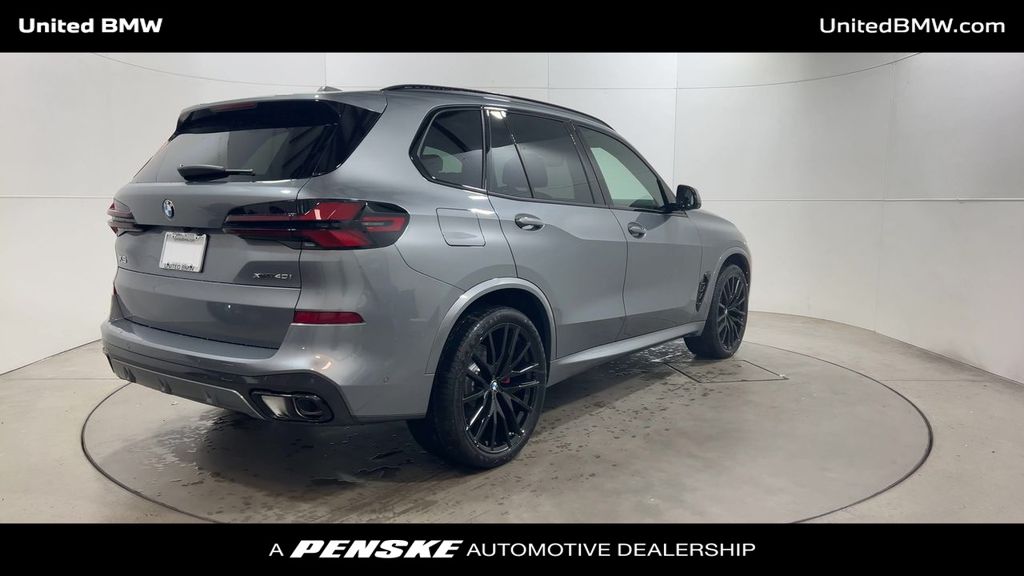 Thumbnail: 2026 BMW X5 - 8
