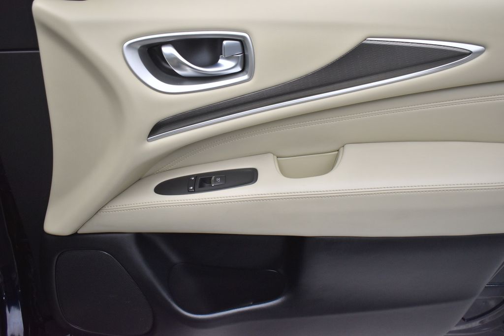 Thumbnail: 2019 INFINITI QX60 - 25