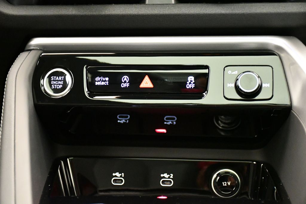 Thumbnail: 2025 Audi Q5 - 27