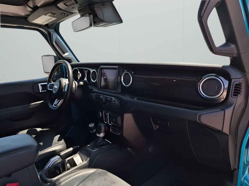 Used Car 2020 Jeep Wrangler  Unlimited Sahara For Sale Under $25,000 In Austin, Texas