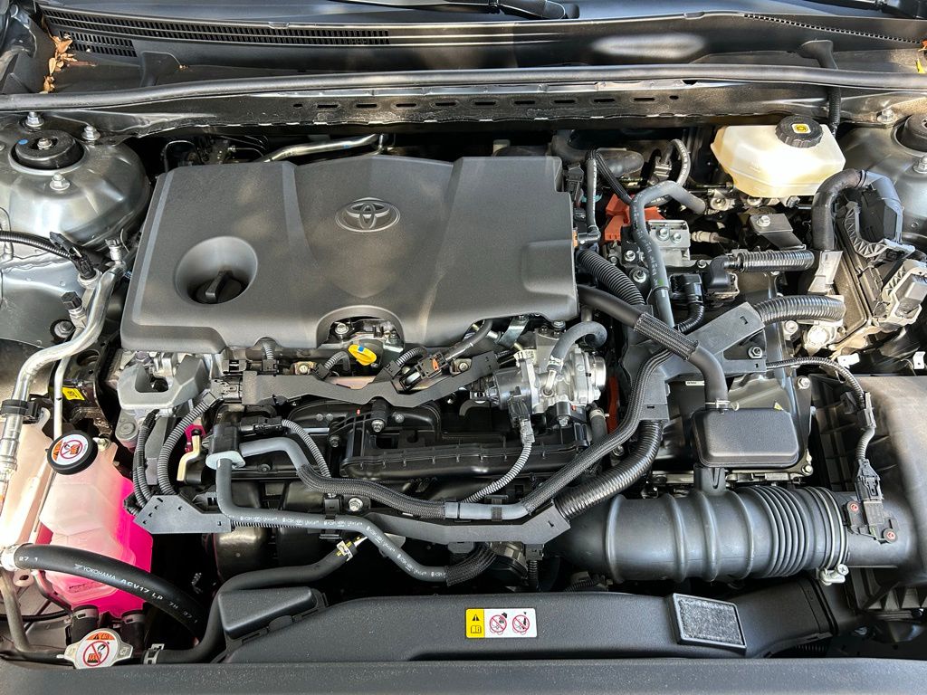 Thumbnail: 2025 Toyota Camry - 11