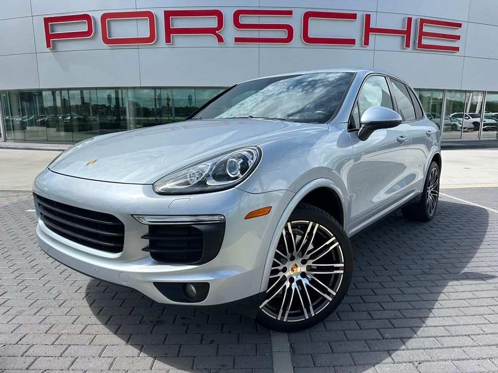 2017 Porsche Cayenne  -
                  Davie, FL