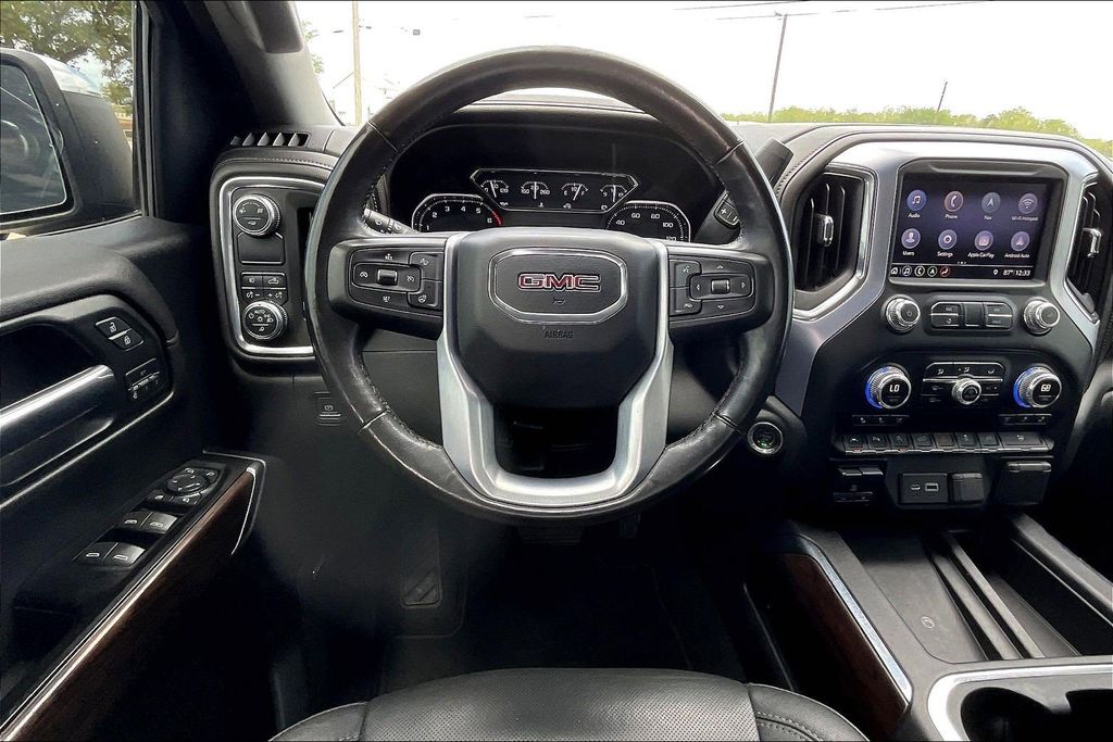 Used 2019 GMC Sierra 1500 SLT 4D Crew Cab