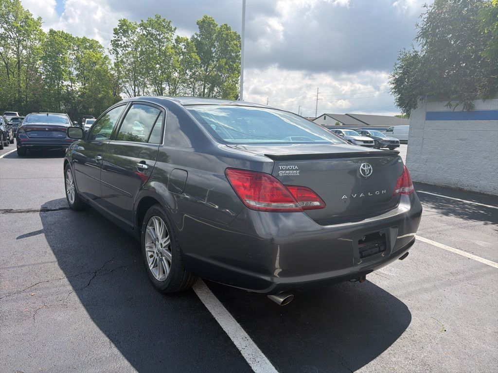 Thumbnail: 2008 Toyota Avalon - 3