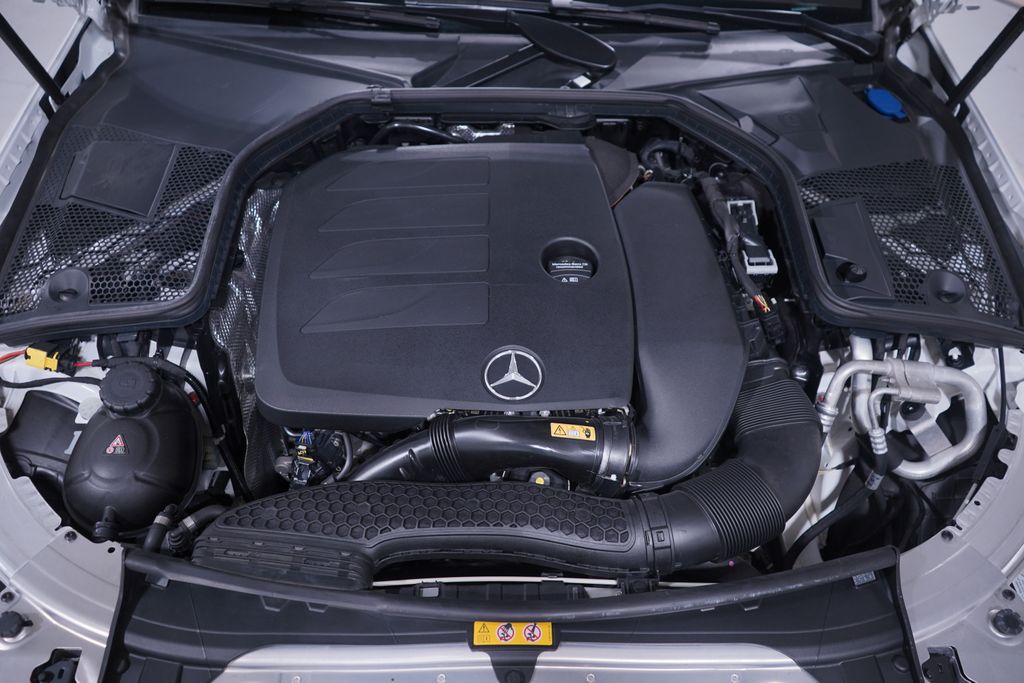 2020 Mercedes-Benz C-Class C 300 23