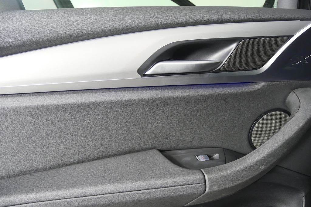 Thumbnail: 2024 BMW X3 - 14