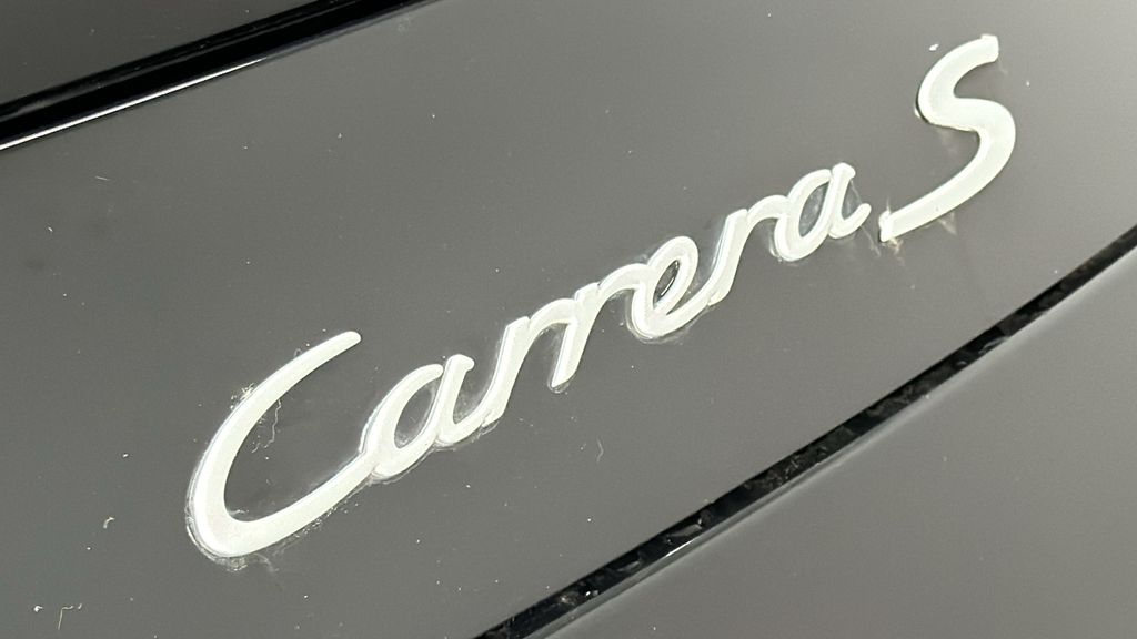 2012 Porsche 911 Carrera S 17